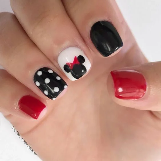 disney nails11